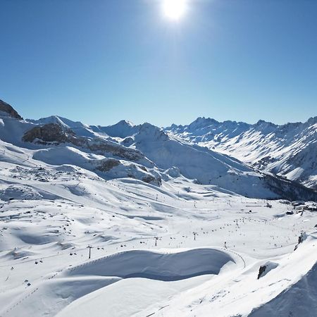Petit Madlein Bed & Breakfast Ischgl Exterior photo