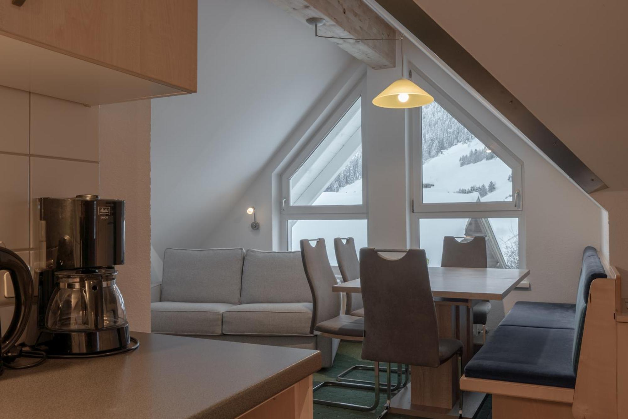 Petit Madlein Bed & Breakfast Ischgl Exterior photo