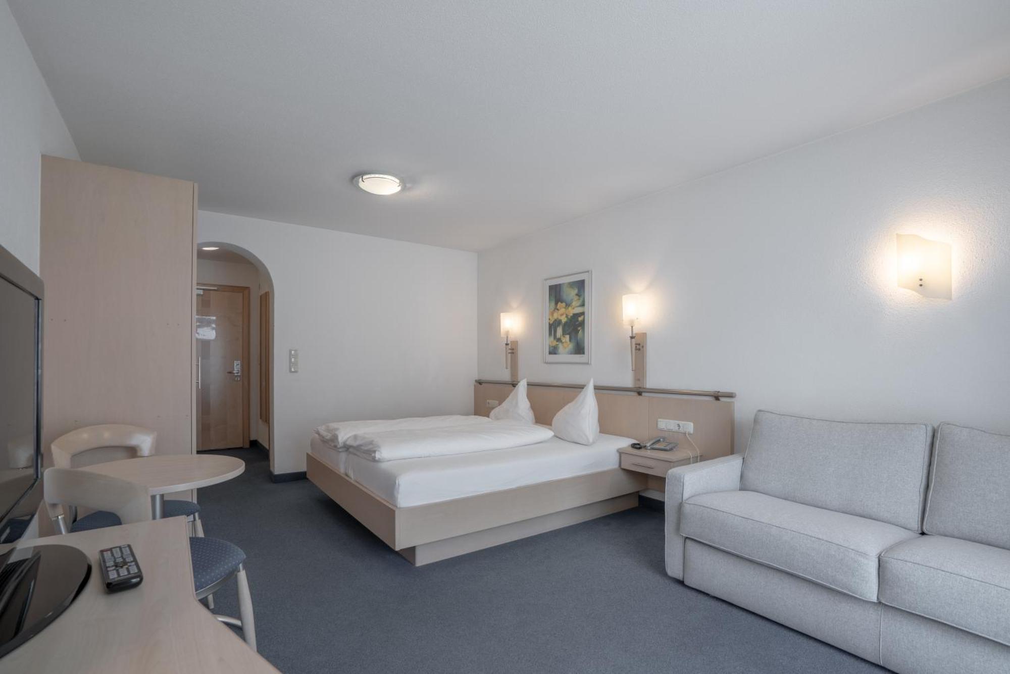 Petit Madlein Bed & Breakfast Ischgl Exterior photo